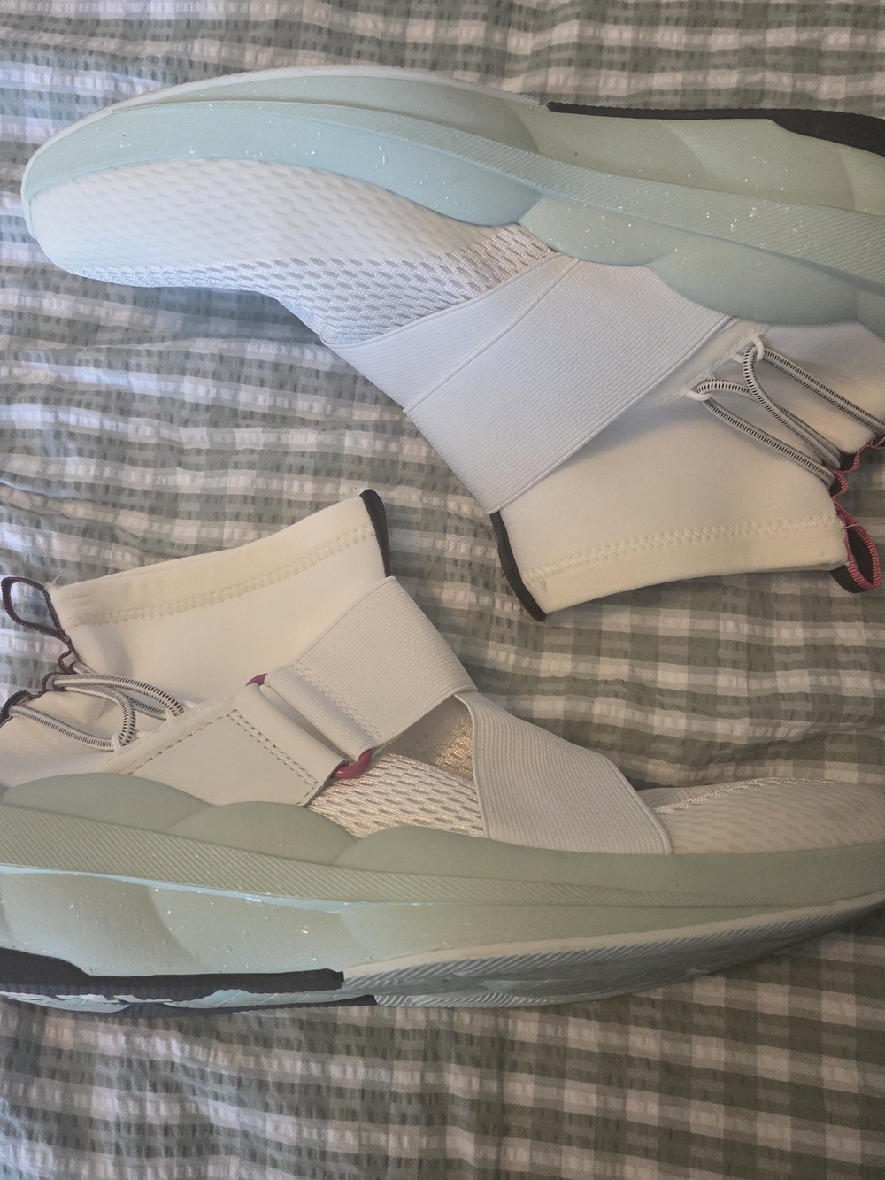 Sorel White Slip-On Athletic Sneakers